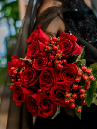 Rosas rojas gótico