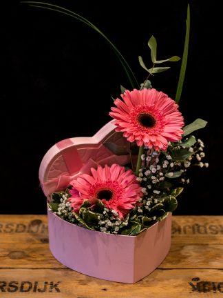 Gerberas en corazón