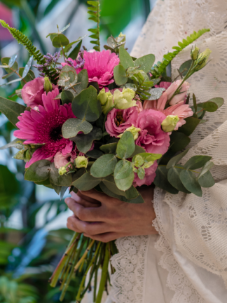 Lisianthus y Gerberas