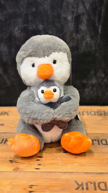 Pingüino y pingüinito